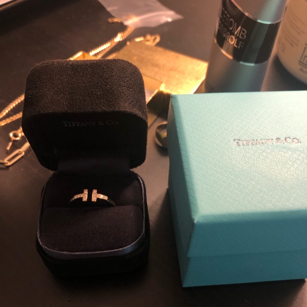 Tiffany T wire diamond ring 18k yellow gold